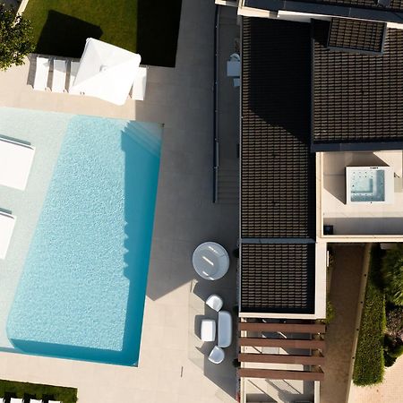 Amphi Exclusive Residence Somatás Exterior photo