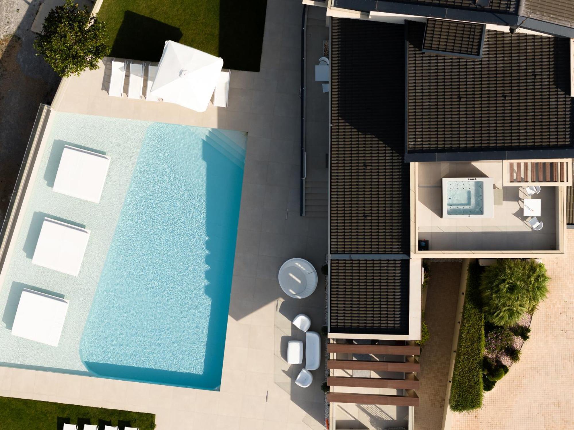 Amphi Exclusive Residence Somatás Exterior photo